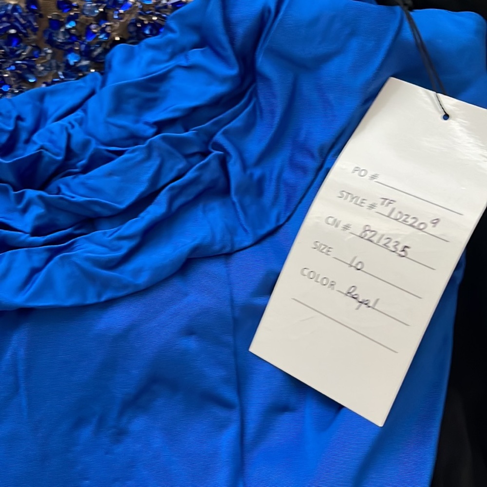 Lovely Blue Dress - Picture 5 of 6